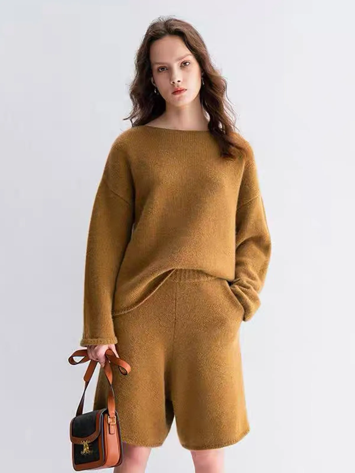 Autumn/Winter Women's Cashmere Thick Shorts Set, Casual and Loose-Fitting, 100% Pure Cashmere Knit Sweater Two-Piece Set