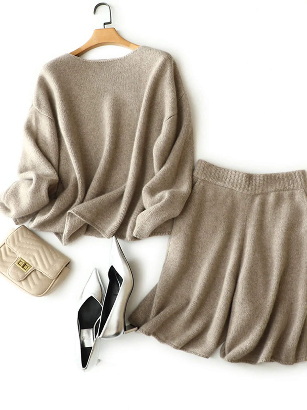 Autumn/Winter Women's Cashmere Thick Shorts Set, Casual and Loose-Fitting, 100% Pure Cashmere Knit Sweater Two-Piece Set