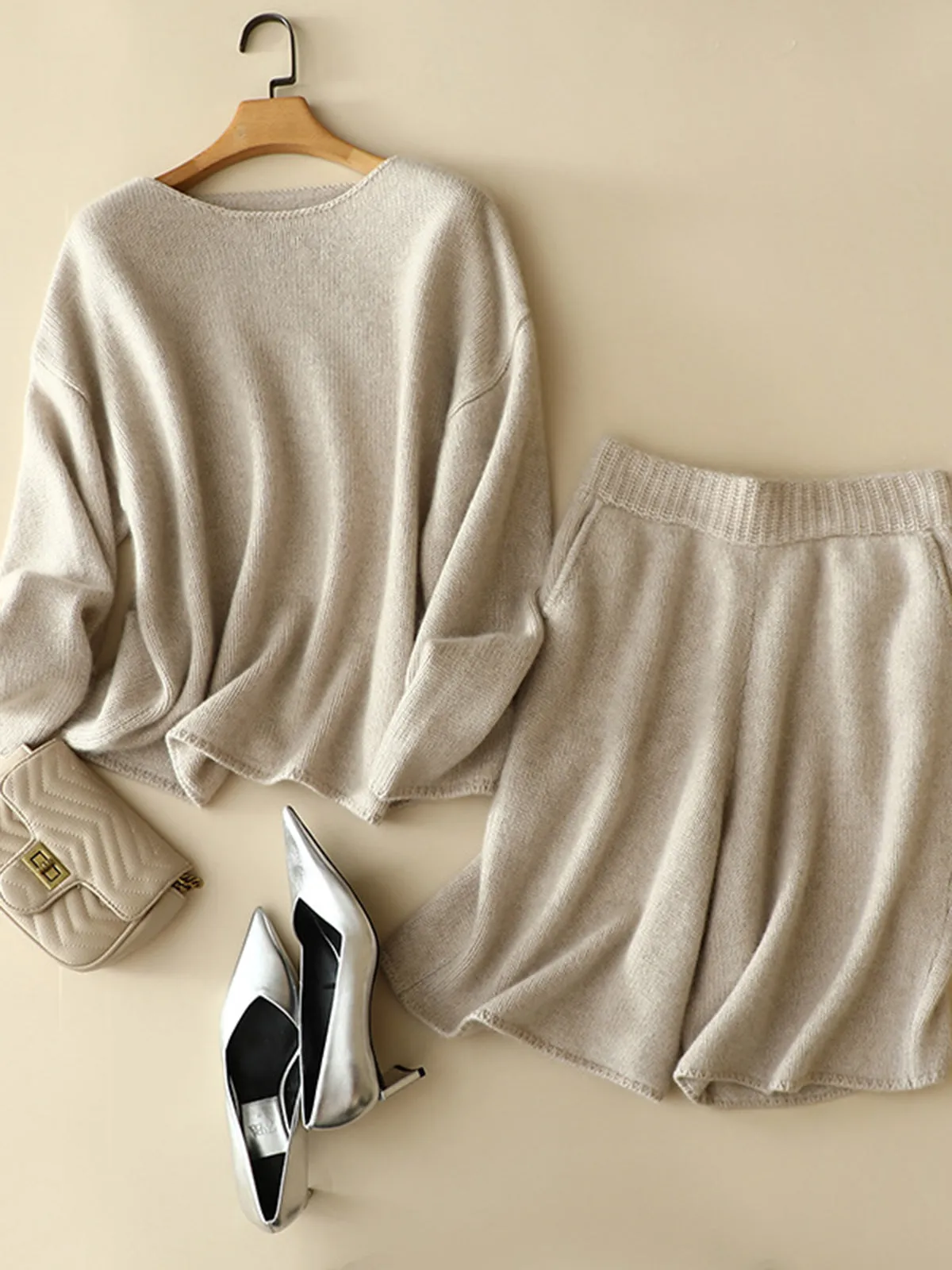 Autumn/Winter Women's Cashmere Thick Shorts Set, Casual and Loose-Fitting, 100% Pure Cashmere Knit Sweater Two-Piece Set